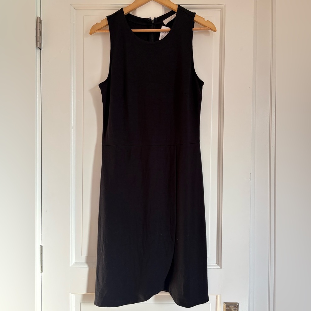 NWT Loft Black Faux Wrap Dress Sleeveles Size 8 Career Preppy Minimalist Neutral